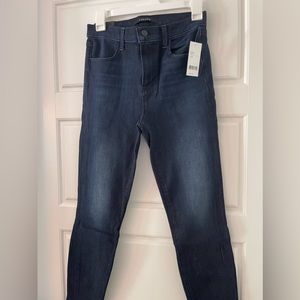 NWT! J Brand Alana High-Rise Cropped Jeans in Daring Size 28